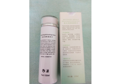  爱美诗 纯白清爽紧致水（新瓶子）150ml