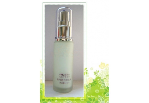 SPK赋美园 晶莹嫩白粉底液30ml
