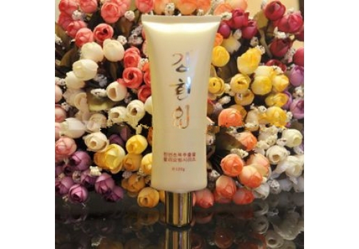 金炫美 活磁泉补水洁面乳120g