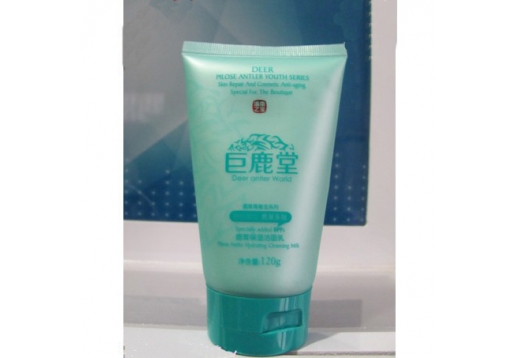 巨鹿堂 鹿茸保湿洁面乳120g