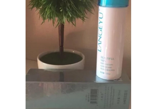兰姬妤 薰衣草花水120ml
