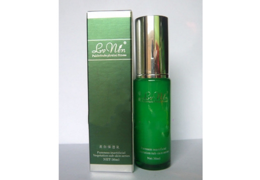 绿·嫩 美白保湿乳30ml