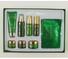 绿·嫩 美白家居组合8件套化妆品