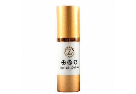 皮特利亚 晶莹隔离粉底霜30ml