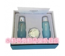 尚香 水漾凝润滋养四件套盒化妆品