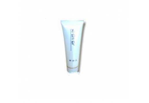西诗儿  纯天然洁面啫喱100ml