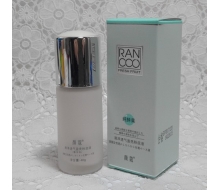颜蔻 纯鲜果清泽透气盈亮粉底液40G化妆品