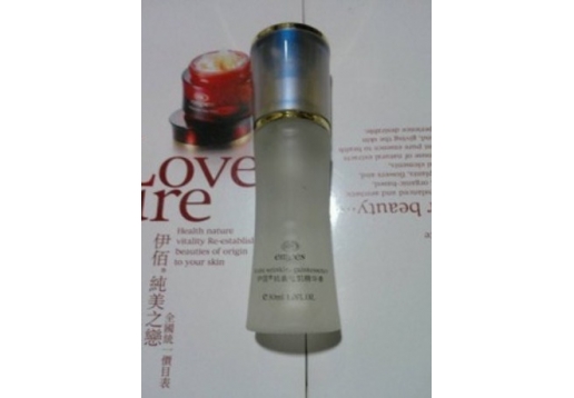 伊佰 抗衰生肌精华素30ml