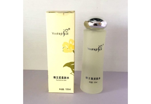 颐和蜂  蜂王浆柔肤水100ml