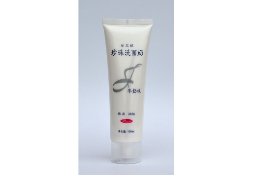 珍艾妮 珍珠洗面奶（牛奶味）100ml